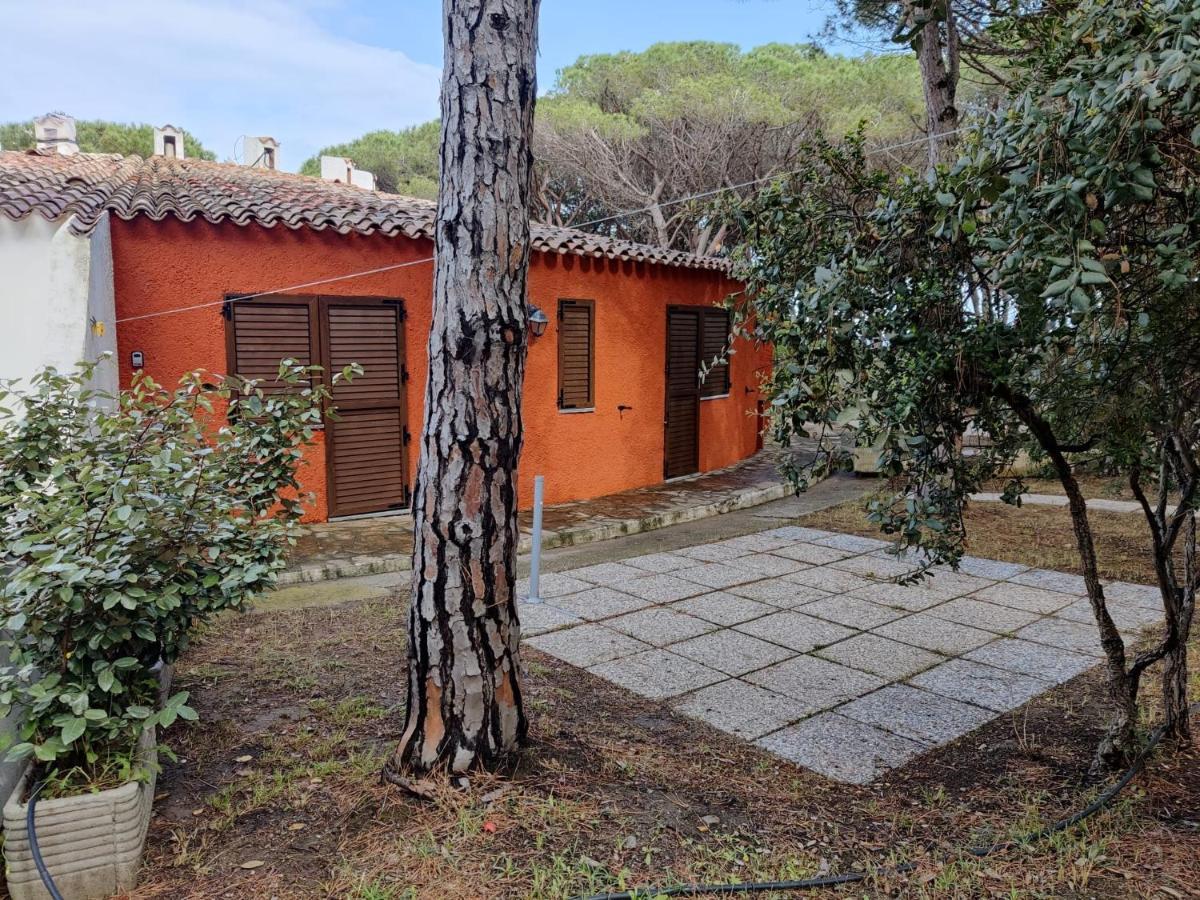 Rotonda Sul Mare Villa Budoni Exterior foto