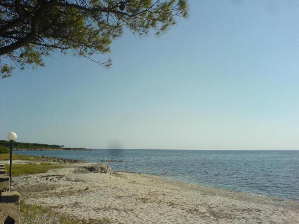 Rotonda Sul Mare Villa Budoni Exterior foto